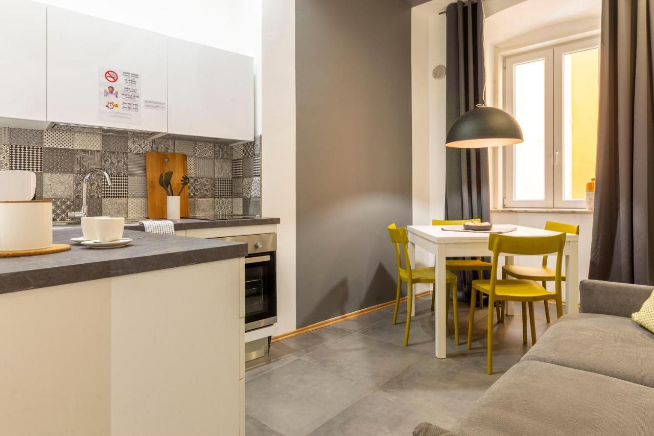 Tram Apartment For 4 Guests Trieste Luaran gambar