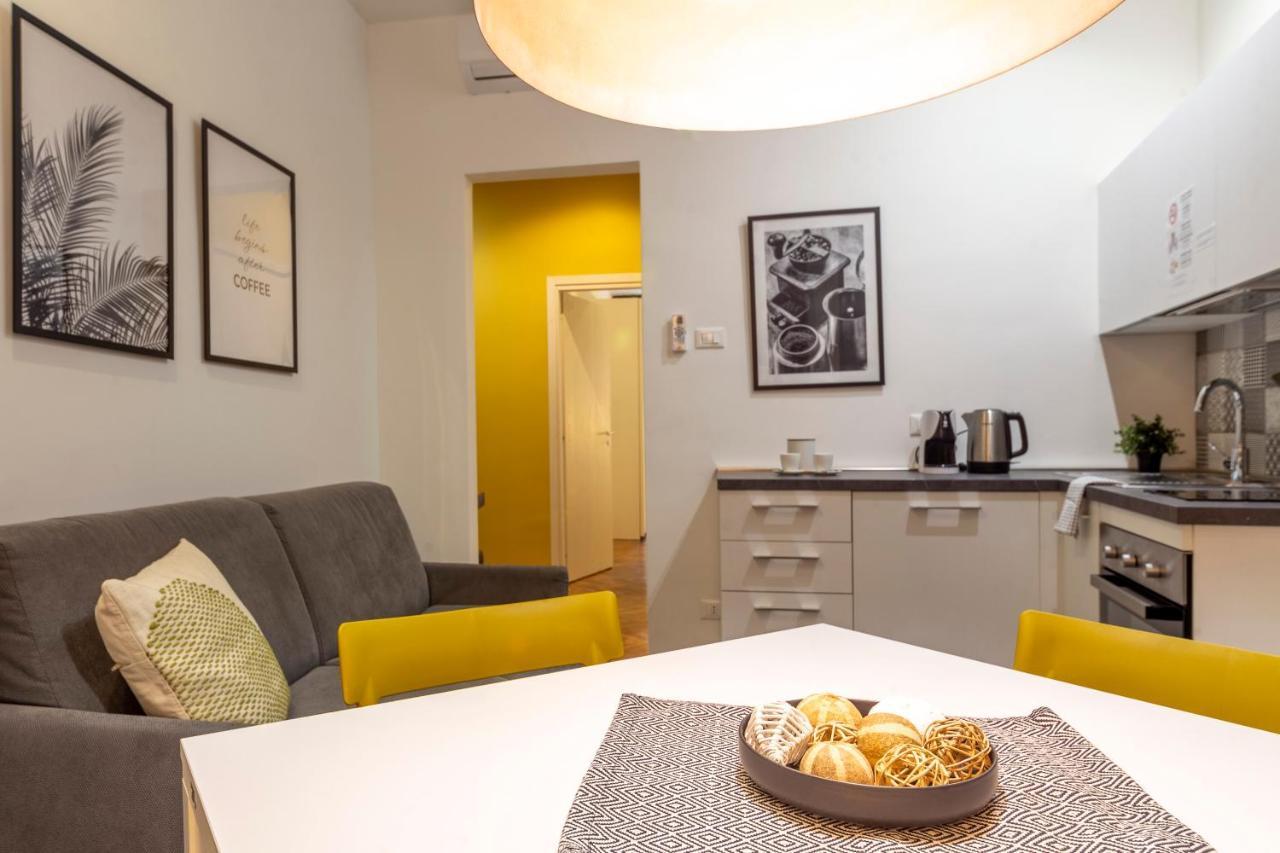 Tram Apartment For 4 Guests Trieste Luaran gambar